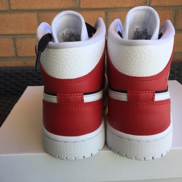 Jordan 1 Mid Gym Red Black (Womens) Size 8W DS - Picture 3 of 4